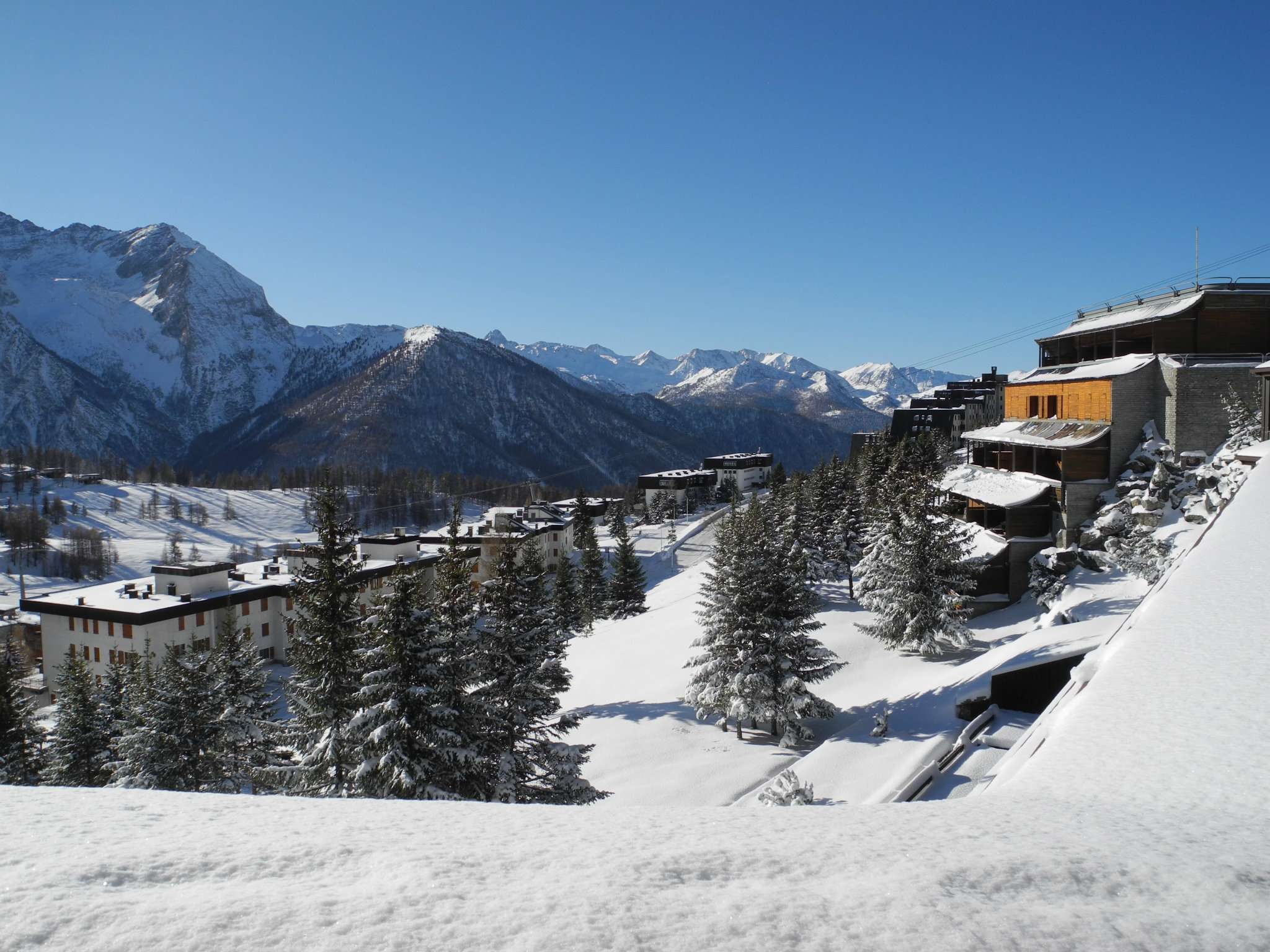  sestriere vendita quart: montagna haston & aston associati