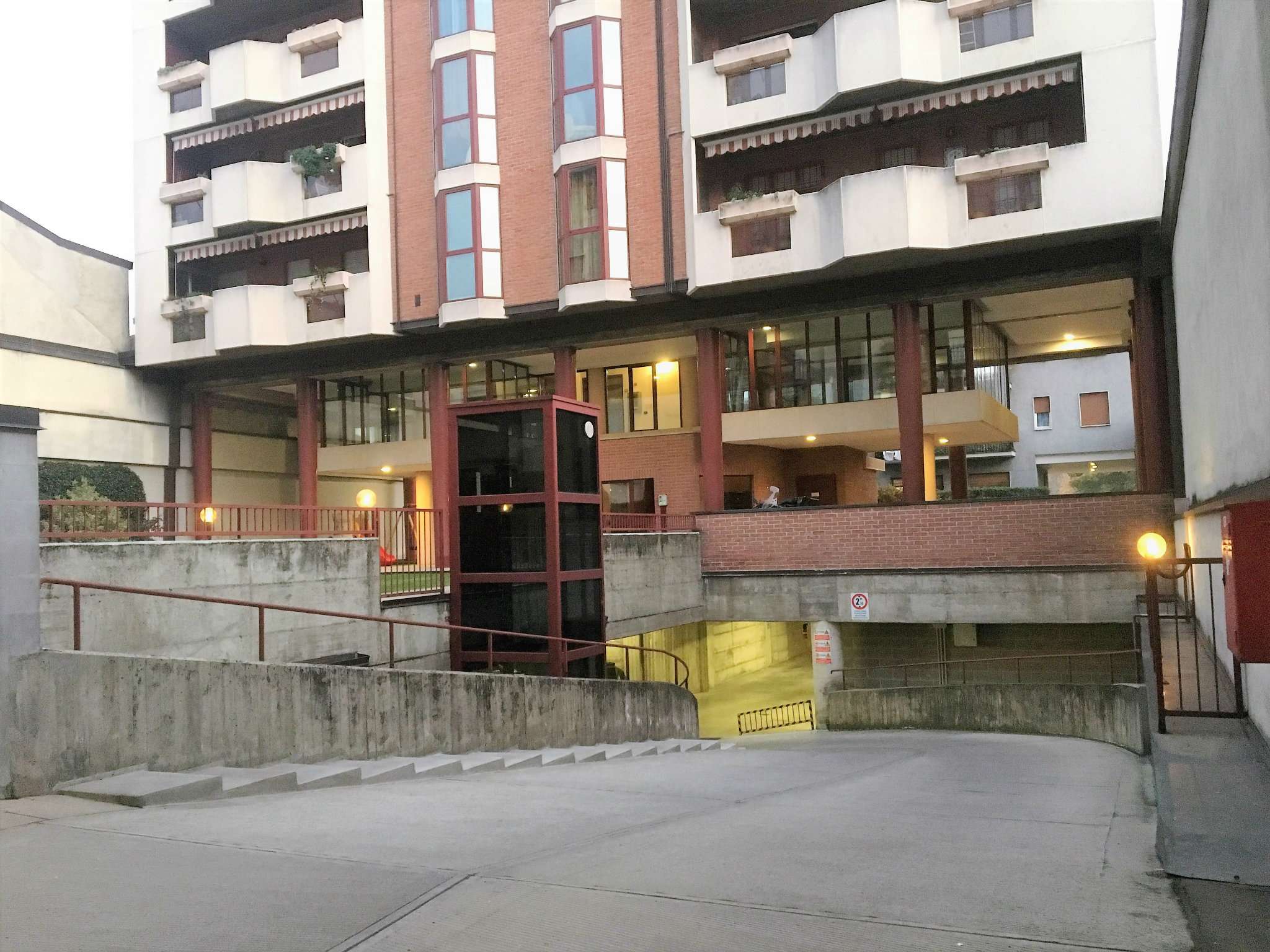 Box auto - Posto auto MILANO vendita  DERGANO  Genius Casa