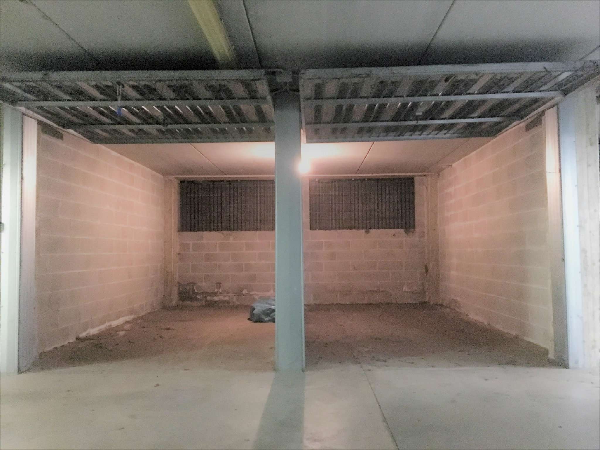 Box auto - Posto auto MILANO affitto  DERGANO  Genius Casa