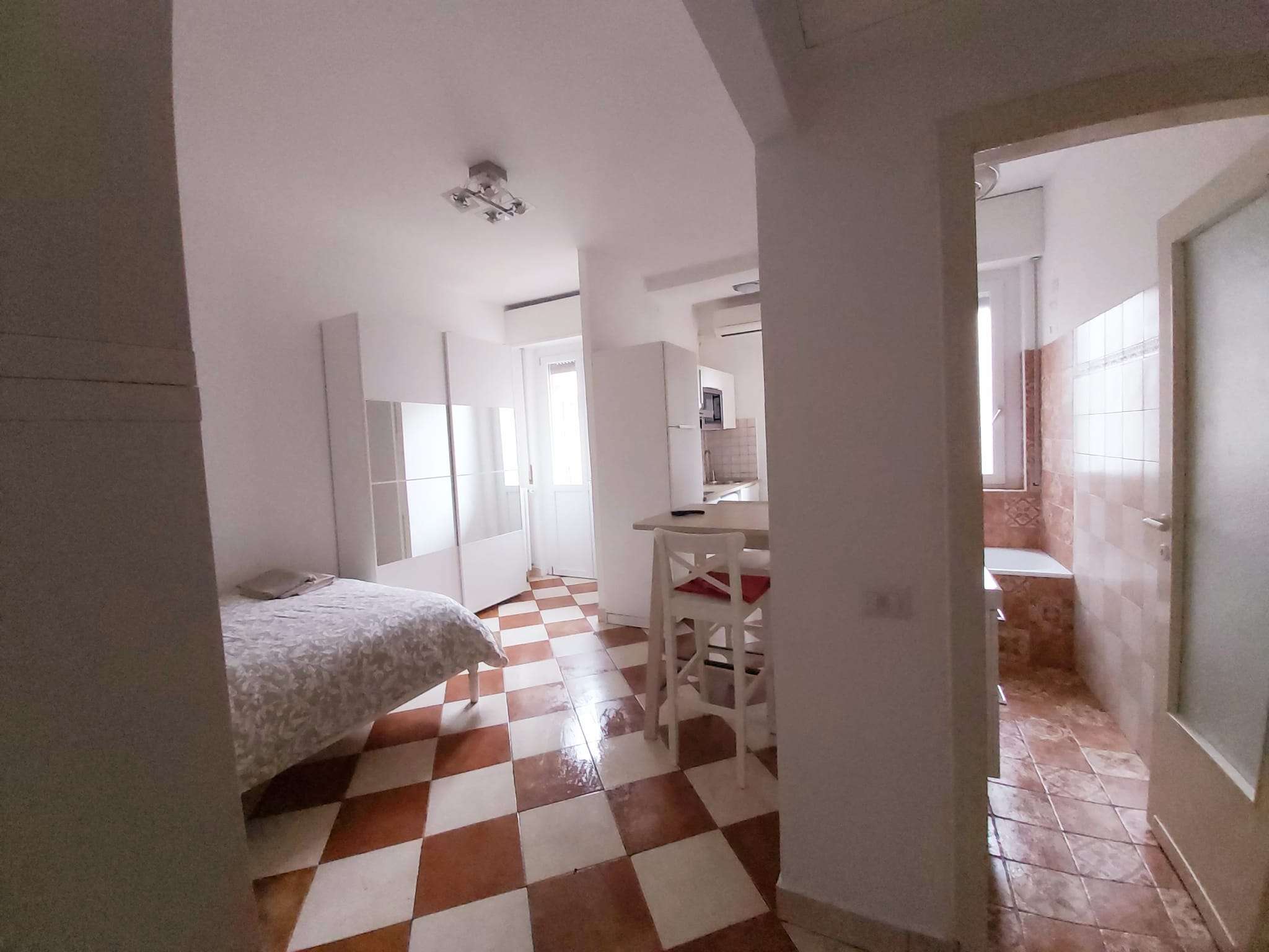 Milano Affitto APPARTAMENTO Immagine 1
