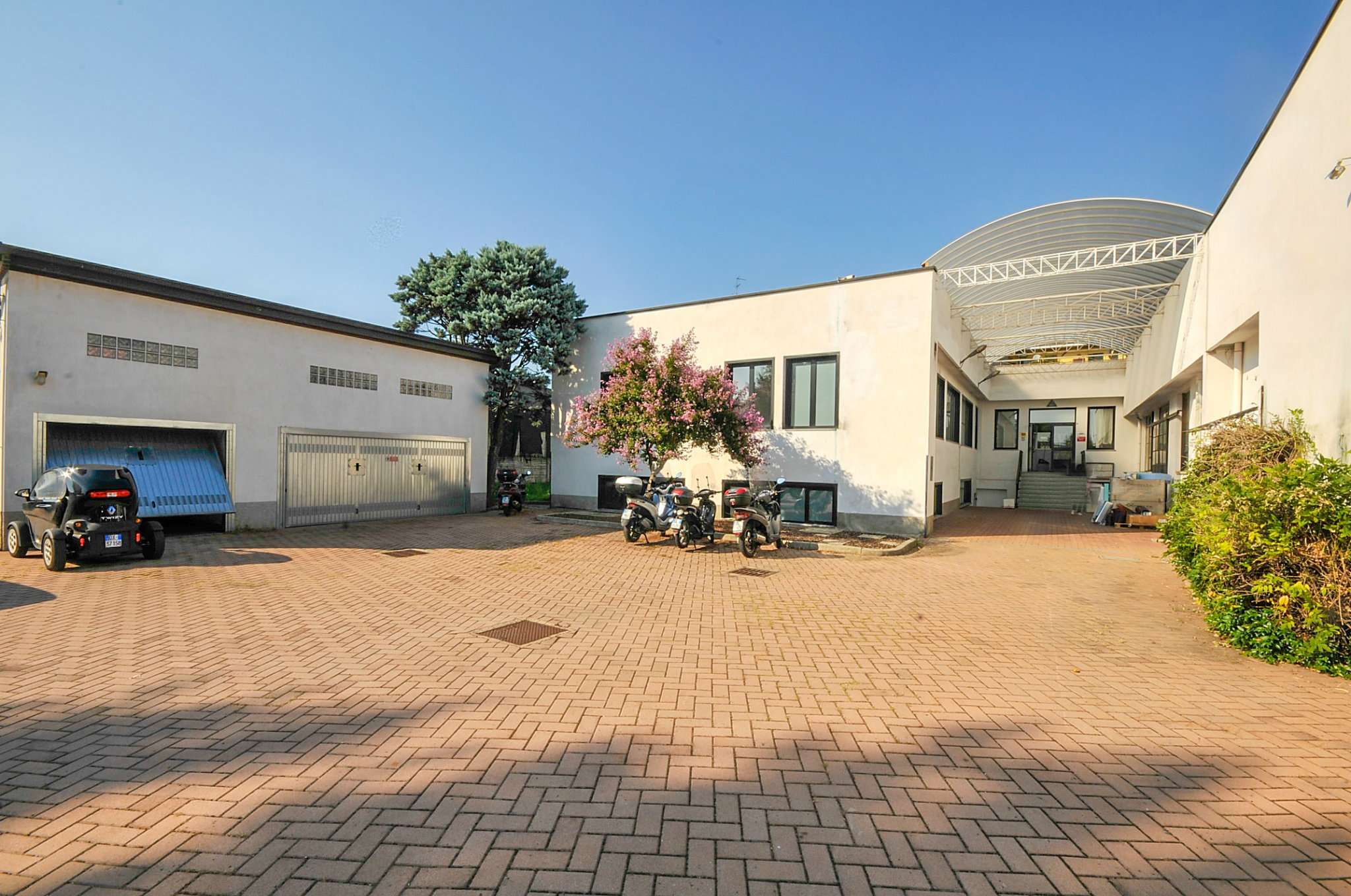 Ufficio - Loc.Com. MILANO vendita  BAGGIO via san romanello Vesta Immobili