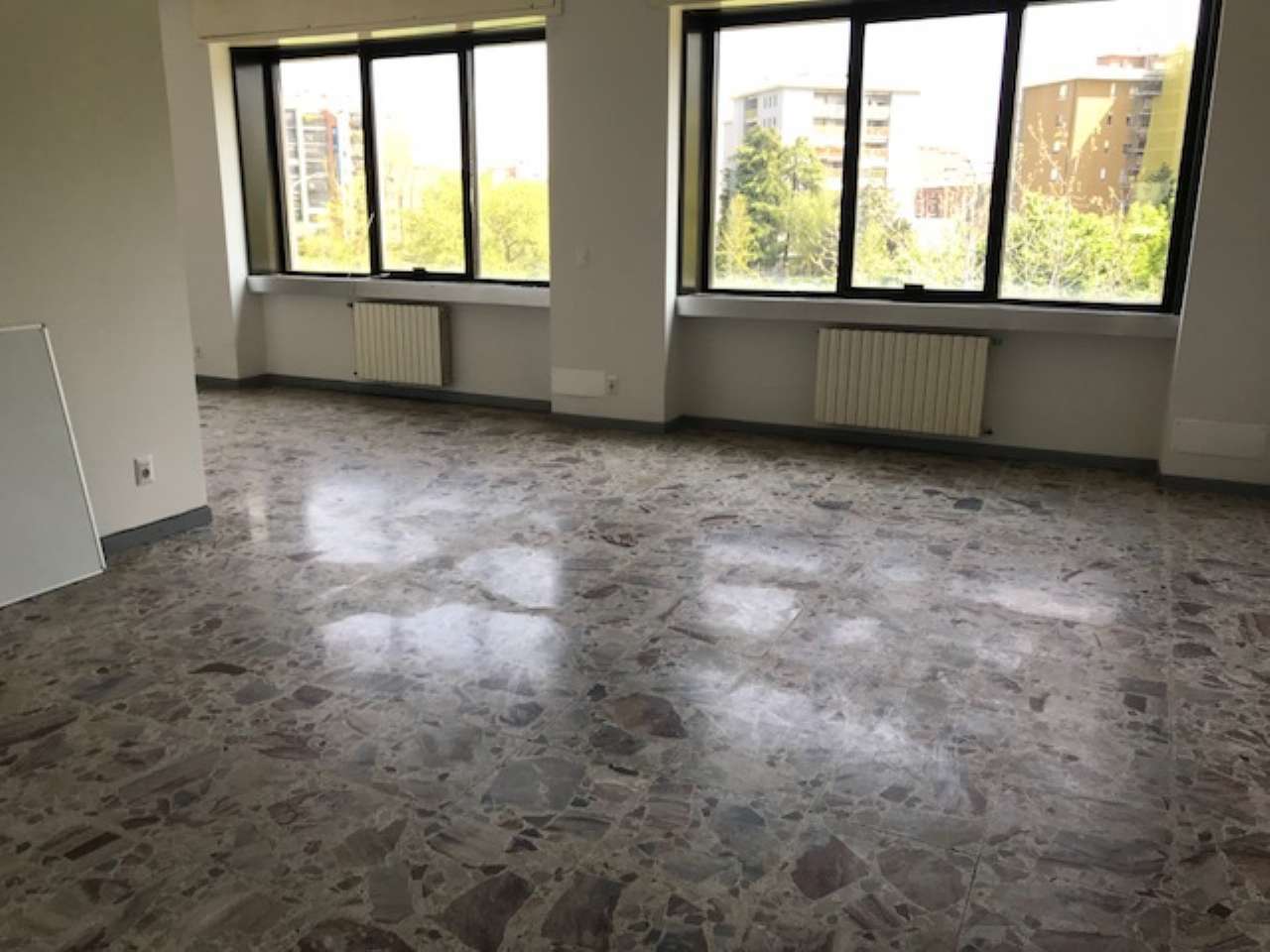 Ufficio - Loc.Com. MILANO affitto  BICOCCA Berbera STUDIO TARSITANO