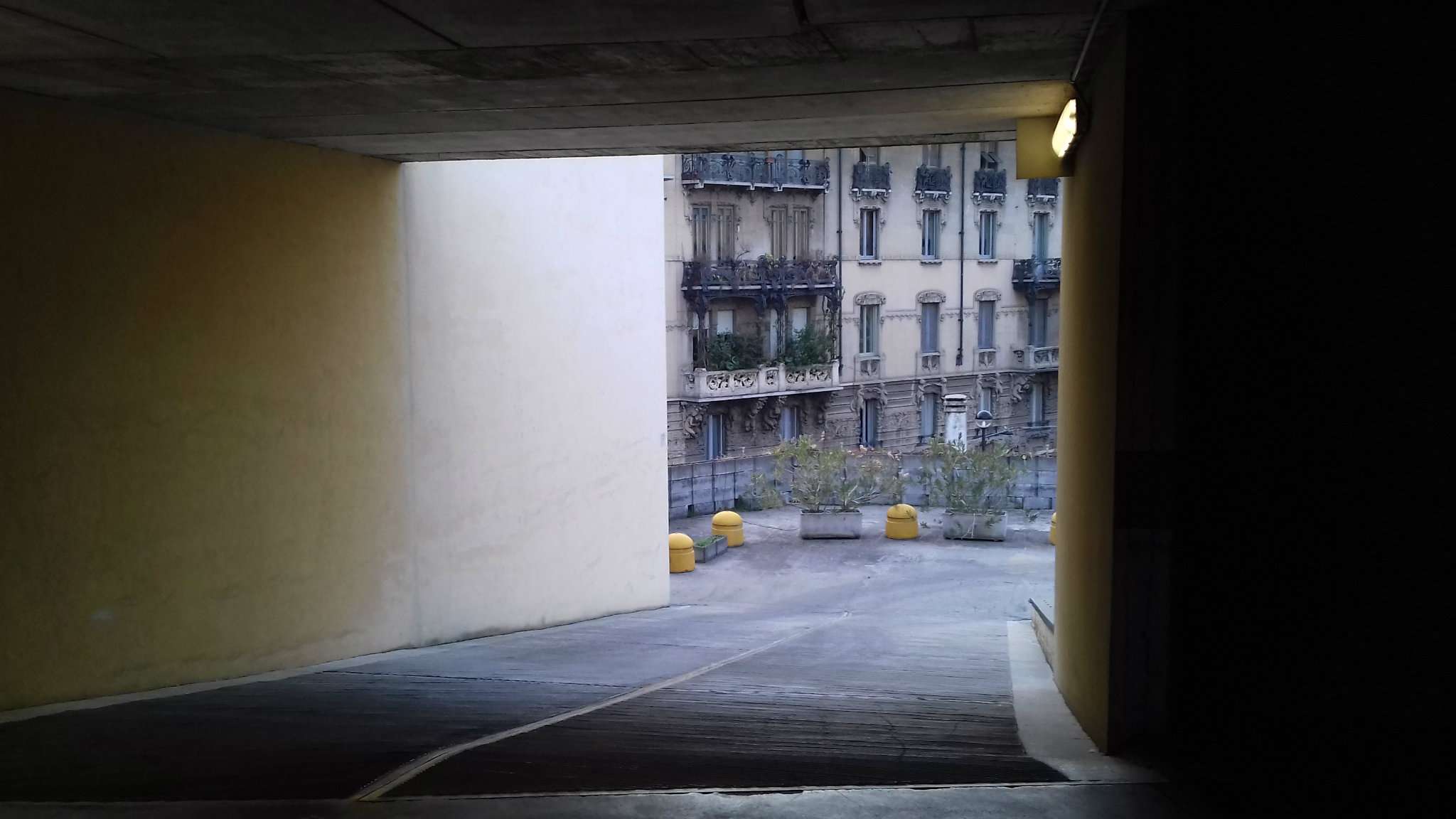 Box auto - Posto auto MILANO vendita  BUENOS AIRES  Valore Case