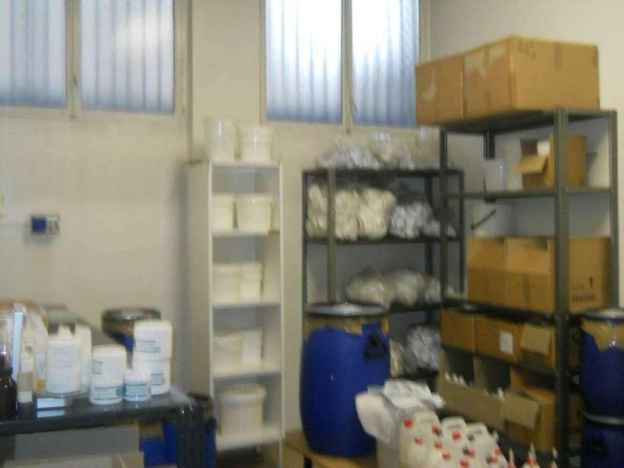 Ufficio - Loc.Com. MILANO affitto  REPUBBLICA EDOLO NONSOLOCASA