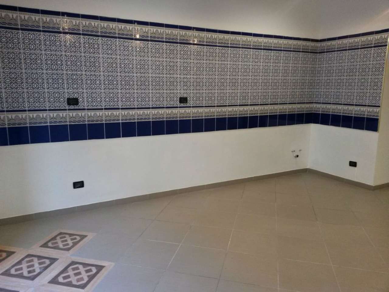 Negozio - Loc.Com. MILANO affitto  BICOCCA MONZA NONSOLOCASA