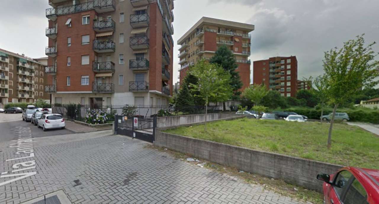Box auto - Posto auto MILANO vendita  NIGUARDA  NONSOLOCASA