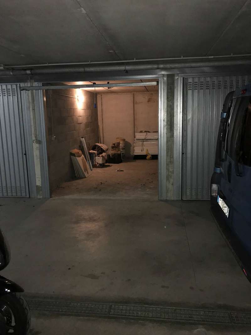 Box auto - Posto auto MILANO vendita  NIGUARDA  NONSOLOCASA