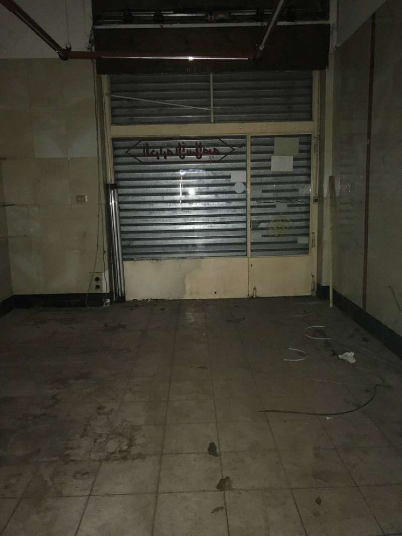 Negozio - Loc.Com. MILANO vendita  BARONA GIAMBELLINO NONSOLOCASA