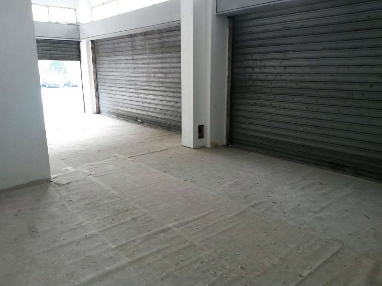 Negozio - Loc.Com. MILANO affitto  QUARTO OGGIARO DE ROBERTO NONSOLOCASA