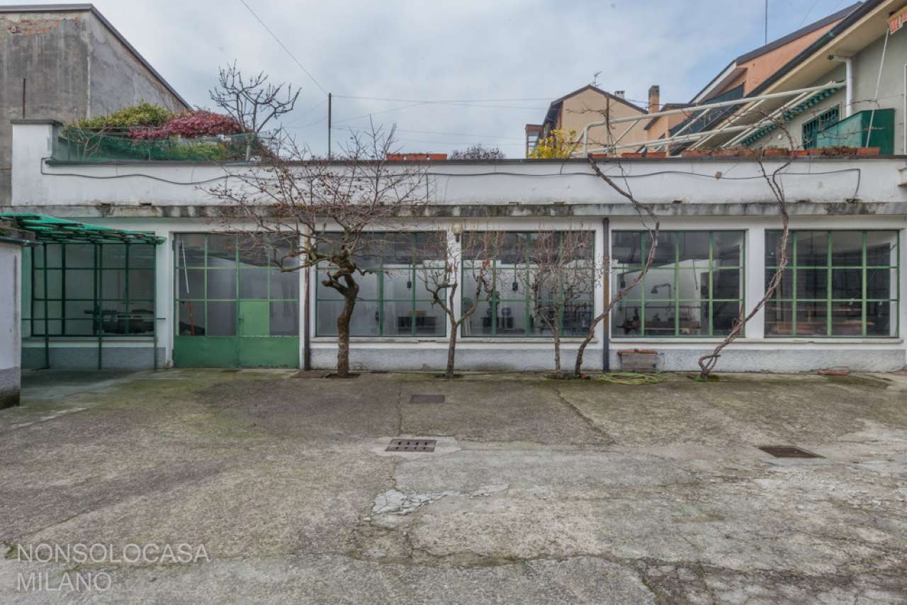 Capannoni (Tutti) MILANO affitto  BARONA TAGIURA NONSOLOCASA