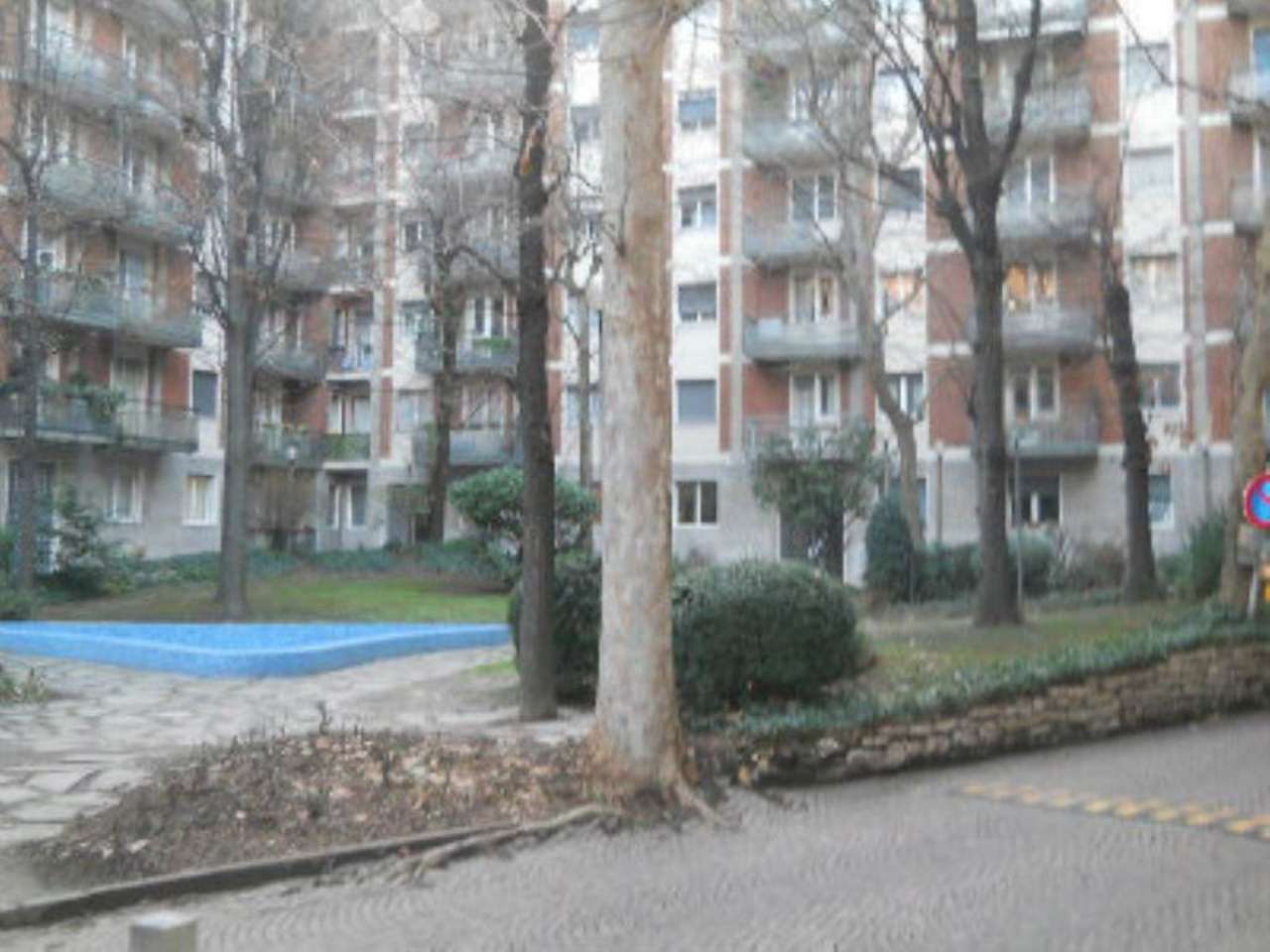 Ufficio - Loc.Com. MILANO vendita  V GIORNATE Campania NONSOLOCASA