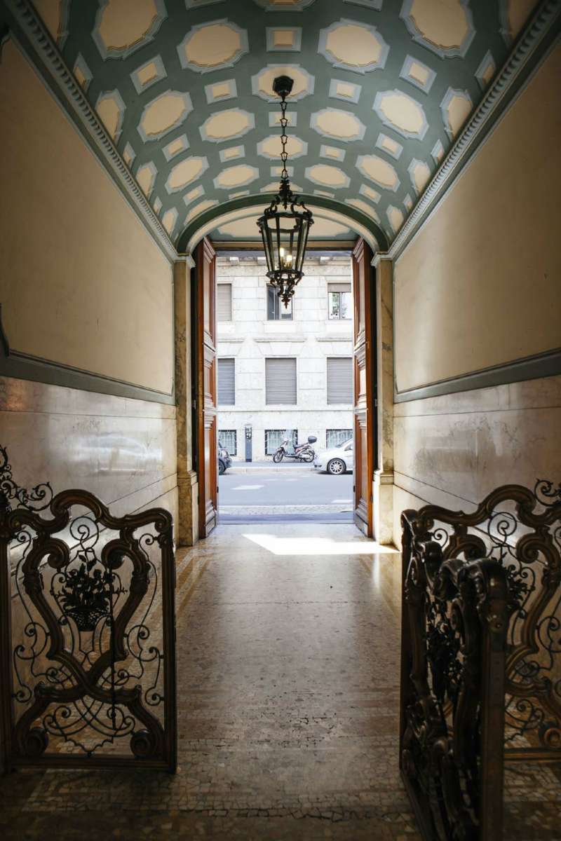 Ufficio - Loc.Com. MILANO affitto  CENTRO STORICO Serbelloni IMMOBILIARE VERCELLINA Srl