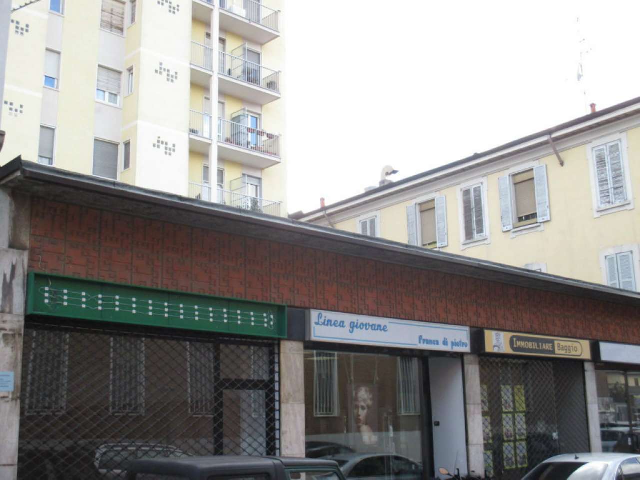 Negozio - Loc.Com. MILANO vendita  BAGGIO delle Forze Armate IMMOBILIARE VERCELLINA Srl