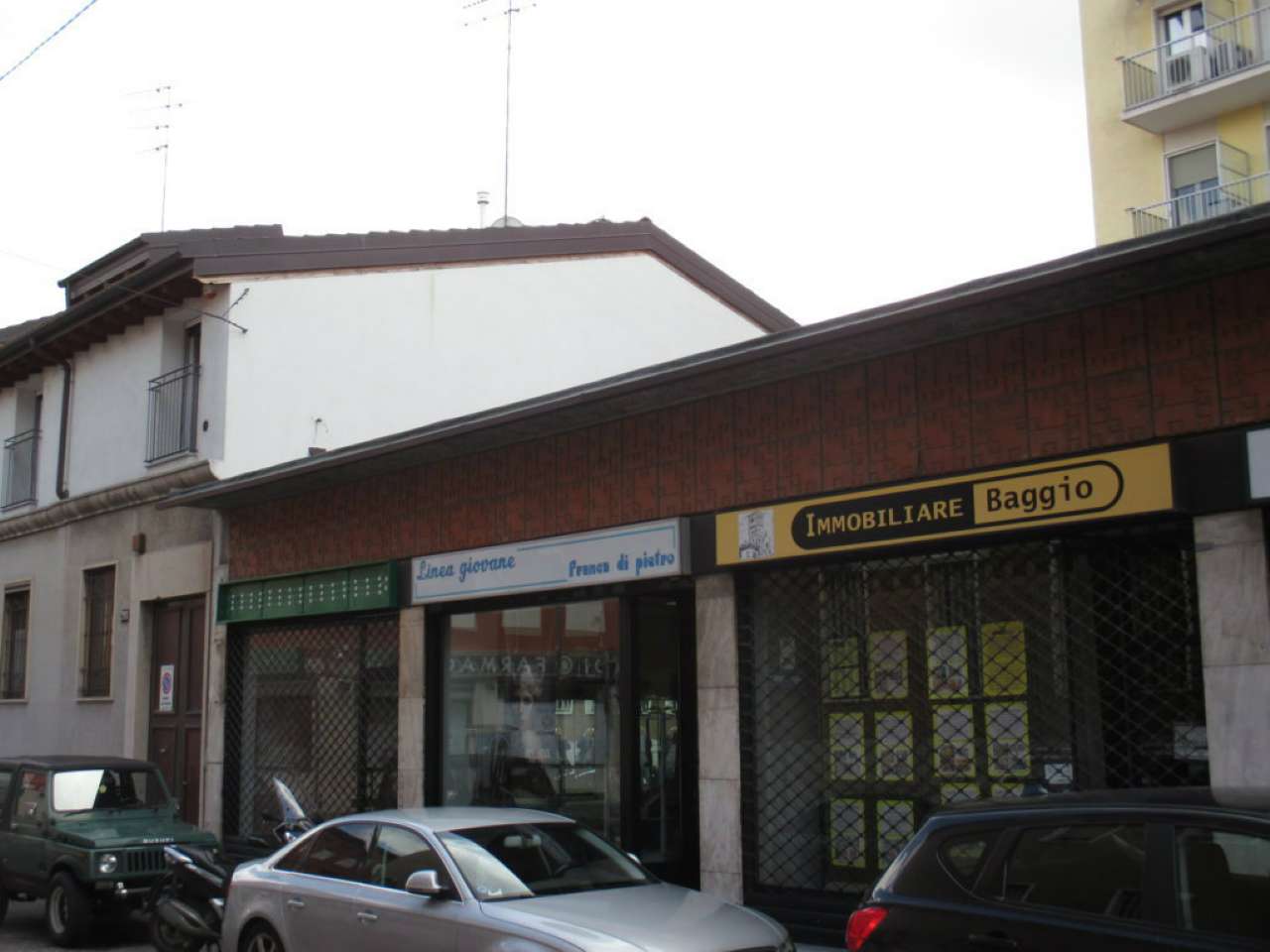 Negozio - Loc.Com. MILANO vendita  BAGGIO delle Forze Armate IMMOBILIARE VERCELLINA Srl