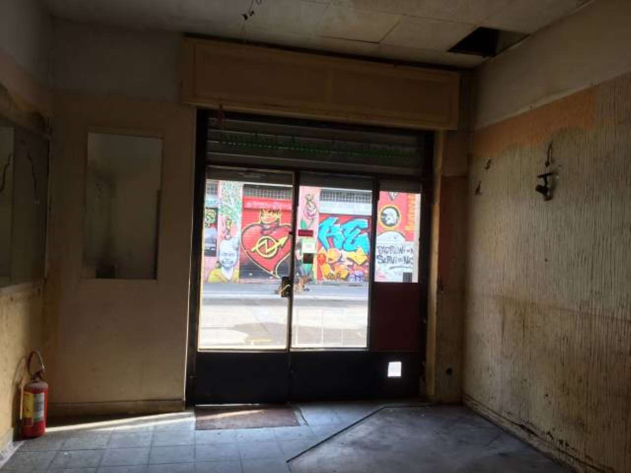 Negozio - Loc.Com. MILANO vendita  ROMOLO Emilio Gola Parco della Vittoria