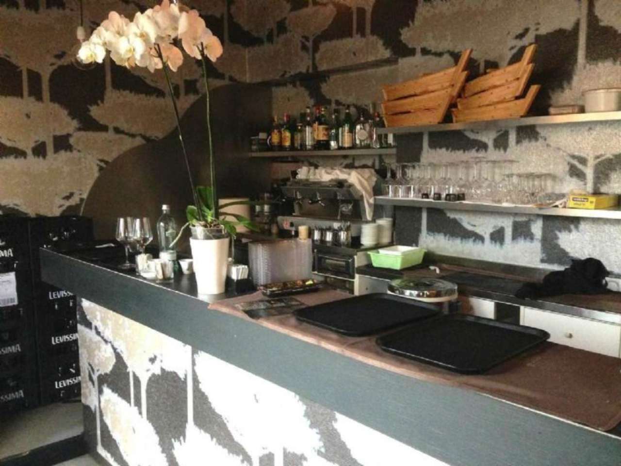 Negozio - Loc.Com. MILANO vendita  BARONA Ludovico il Moro Crearredo S.r.l.
