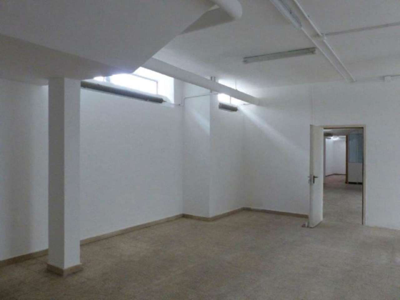 Negozio - Loc.Com. MILANO vendita  LOTTO Novara Crearredo S.r.l.