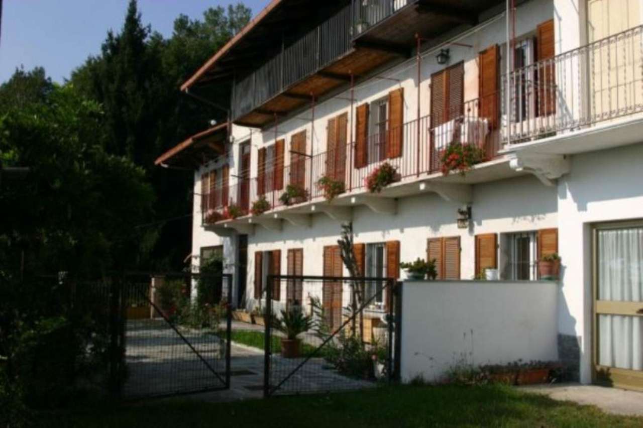 Villa BUROLO vendita   BUROLO Crearredo S.r.l.