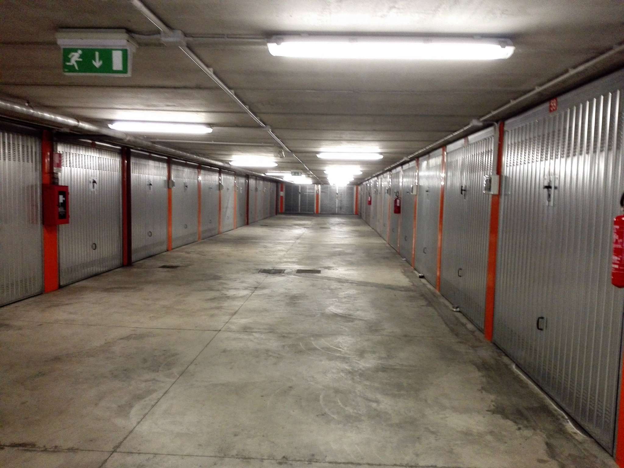 Box auto - Posto auto MILANO vendita  BICOCCA  Servizi Immobiliari S.A.S. di Pietro Bodei & C.
