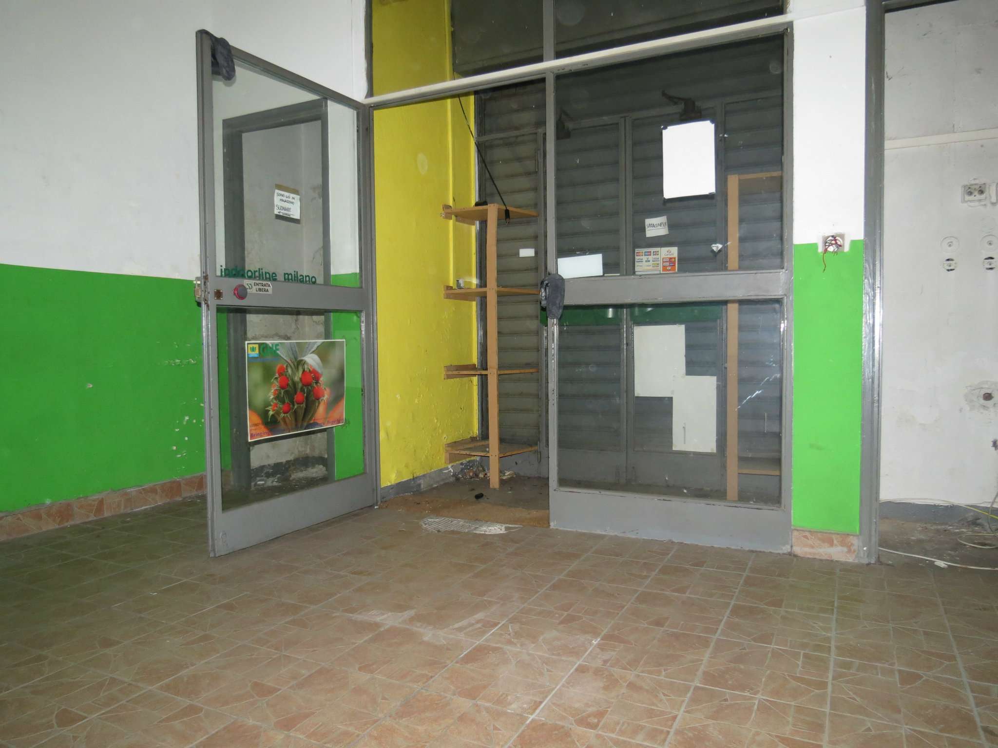 Negozio - Loc.Com. MILANO affitto  BICOCCA delle leghe Servizi Immobiliari S.A.S. di Pietro Bodei & C.