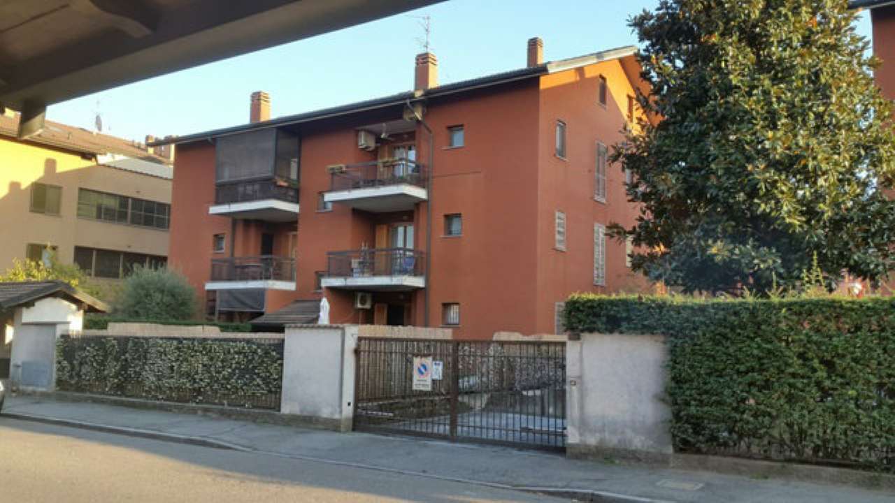  san donato milanese vendita quart:  sole immobili s.r.l.s.