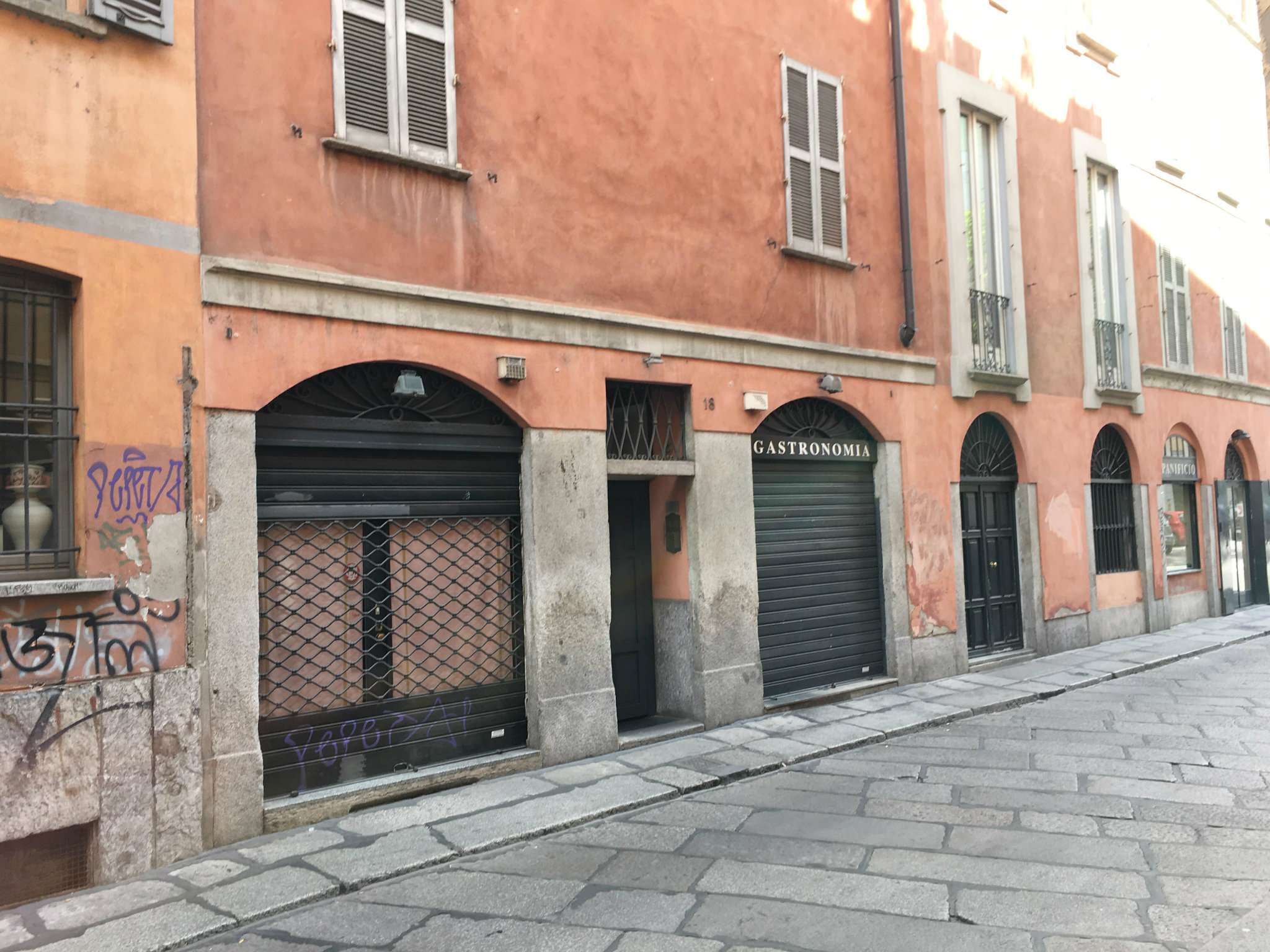  milano vendita quart: centro storico rossi-&-procida-snc