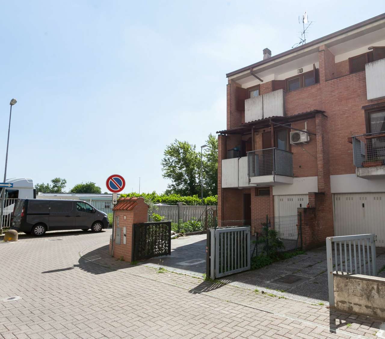 Villa Affiancata - Schiera ZIBIDO SAN GIACOMO vendita   Puccini Grimaldi Franchising S.p.A