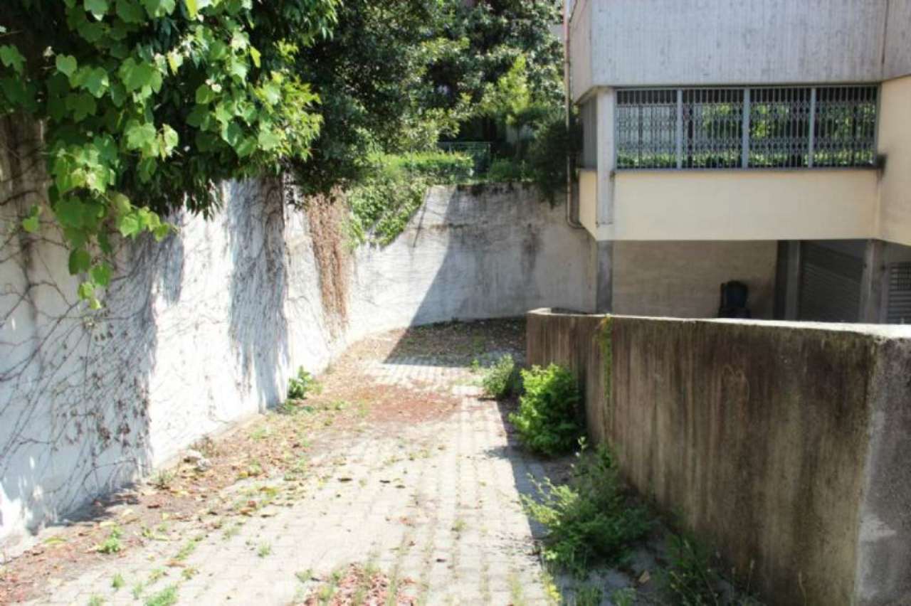 Negozio - Loc.Com. MILANO vendita  CHIESA ROSSA pampuri New Deal RE srl