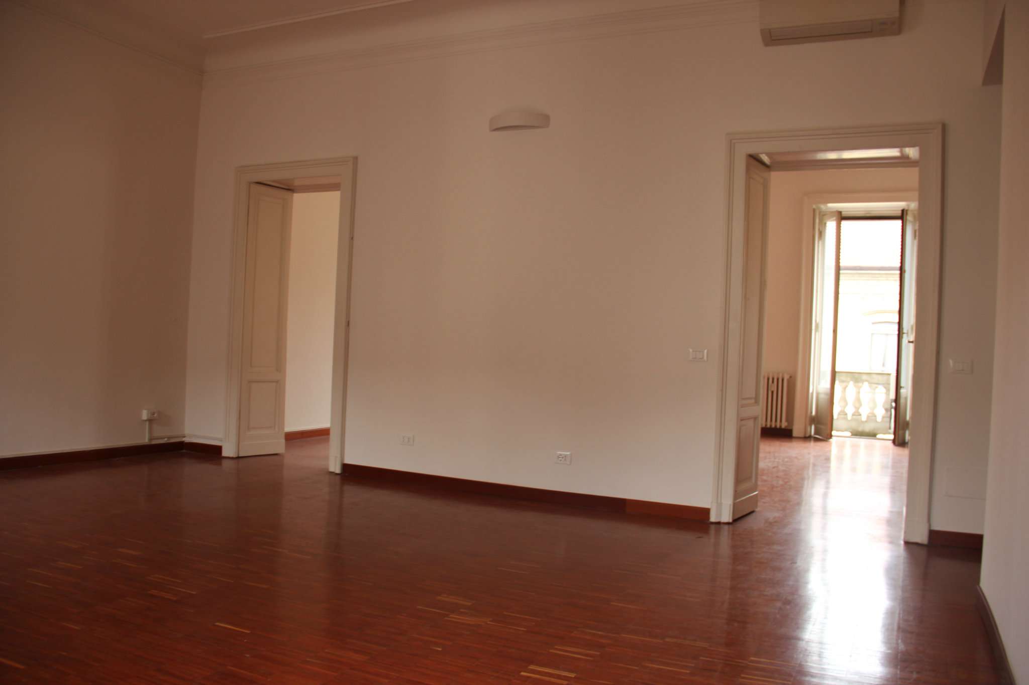  milano affitto quart: de angeli new-deal-re-srl