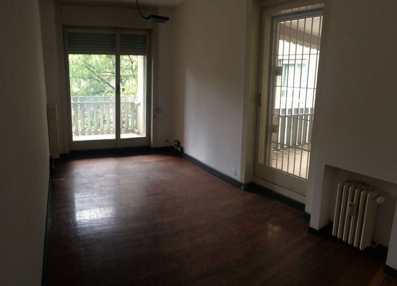 Appartamento MILANO vendita  DE ANGELI Viale Monte Rosa New Deal RE srl