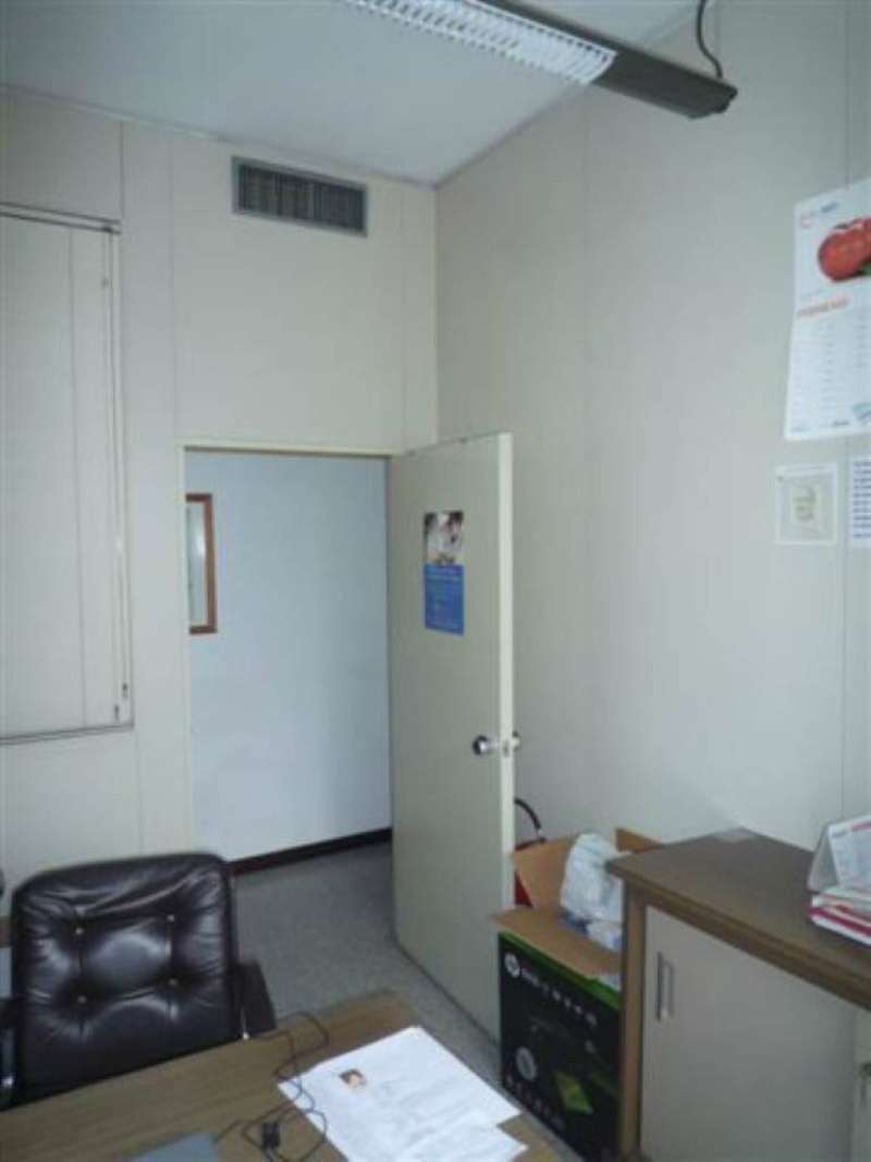 Ufficio - Loc.Com. MILANO affitto  BARONA San Gimignano Immobiliare Antei Srl