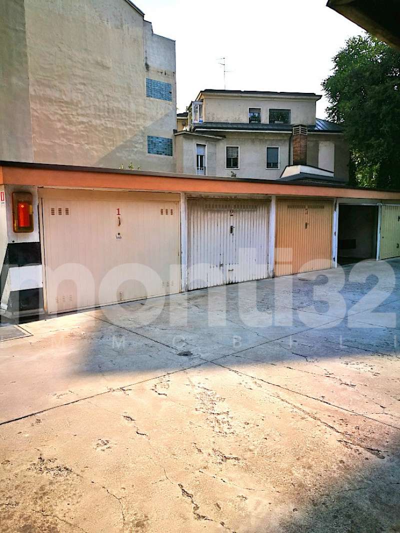 Box auto - Posto auto MILANO vendita  DE ANGELI  MONTI32 Immobili