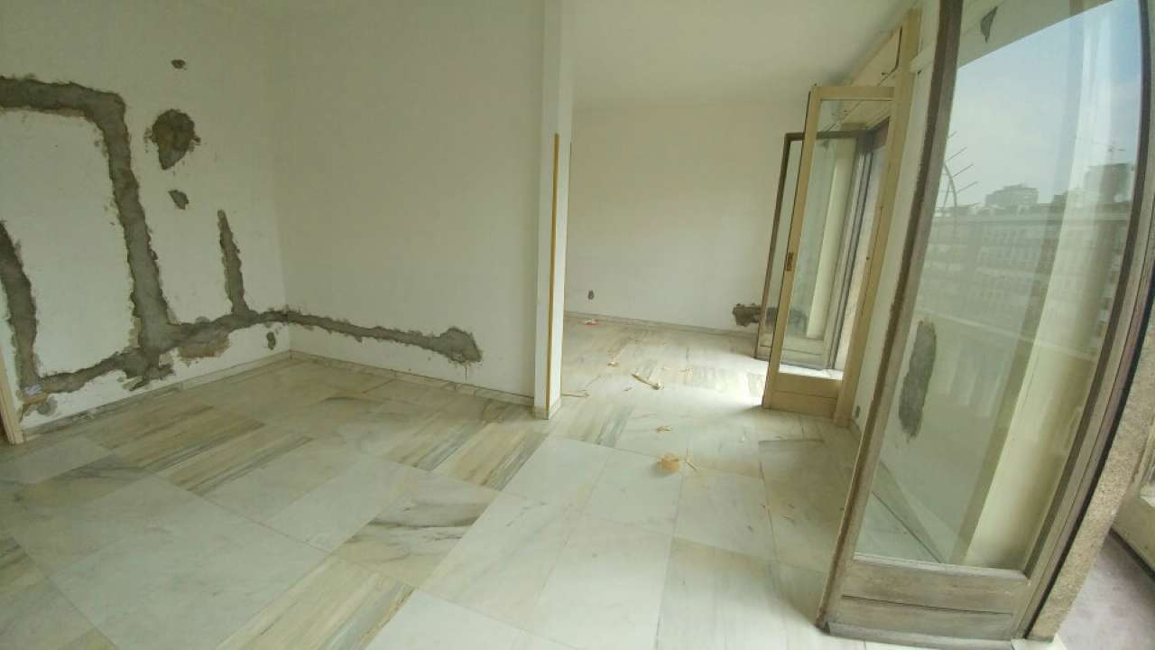 Ufficio - Loc.Com. MILANO affitto  REPUBBLICA Vittor Pisani IMMOBILIARE PASTEUR