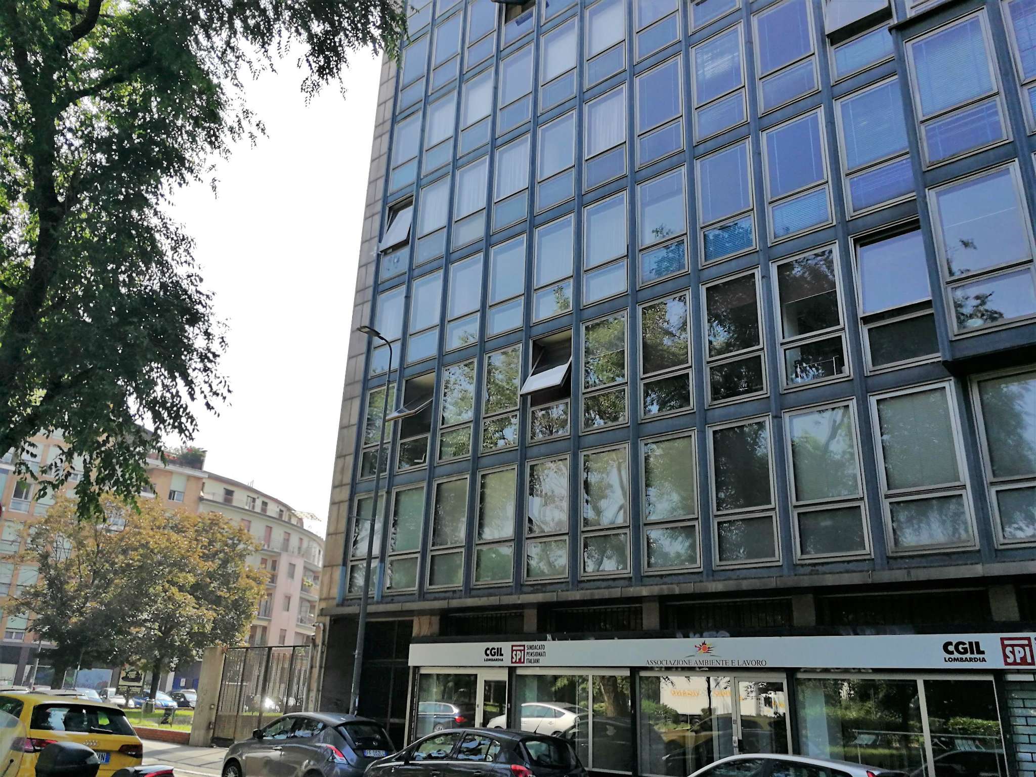  milano affitto quart: bicocca immobiliare-pasteur