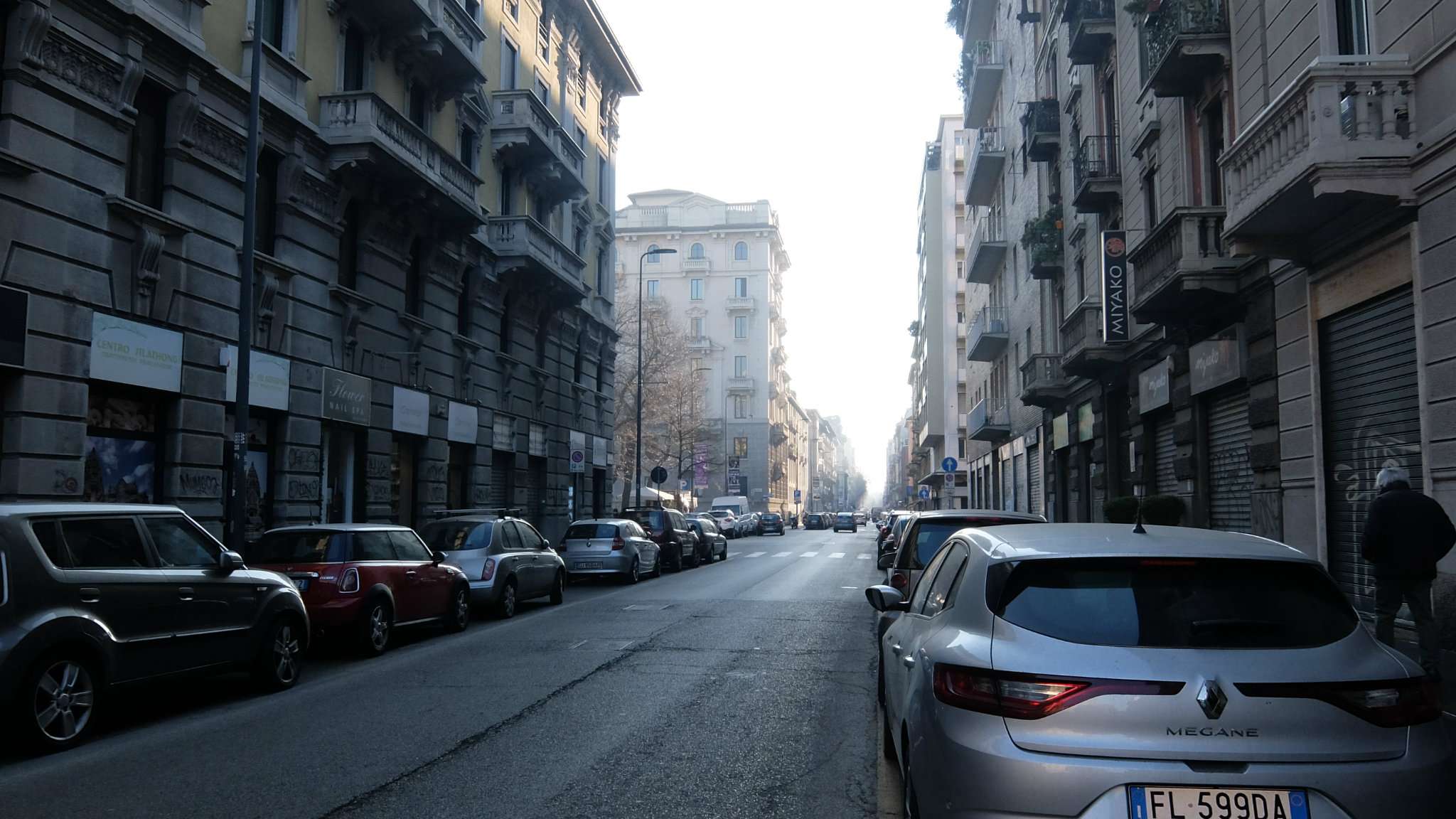 Negozio - Loc.Com. MILANO affitto  BUENOS AIRES San Gregorio IMMOBILIARE PASTEUR