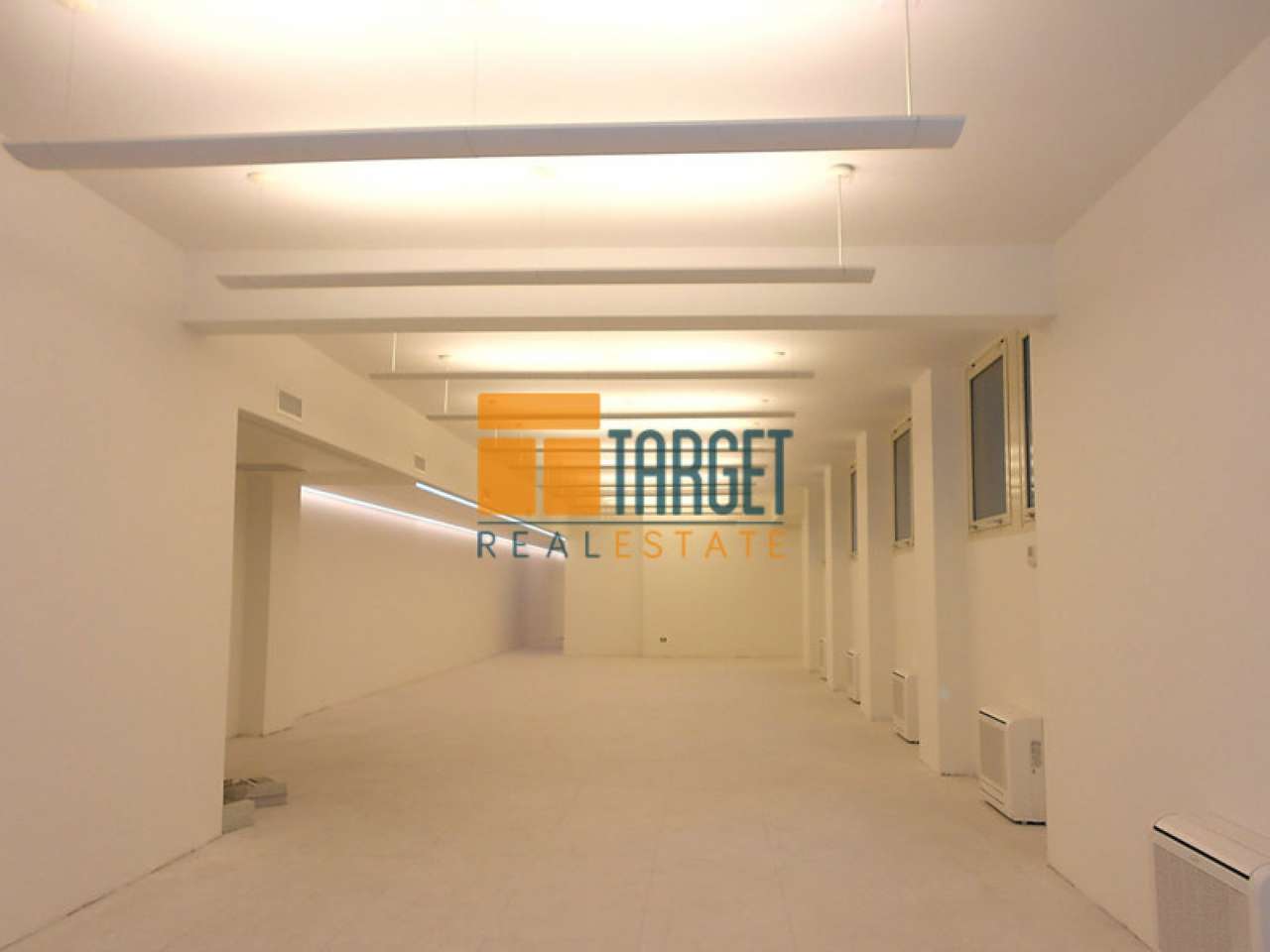 Show Room MILANO affitto  PORTA NUOVA Principessa Clotilde Target Real Estate