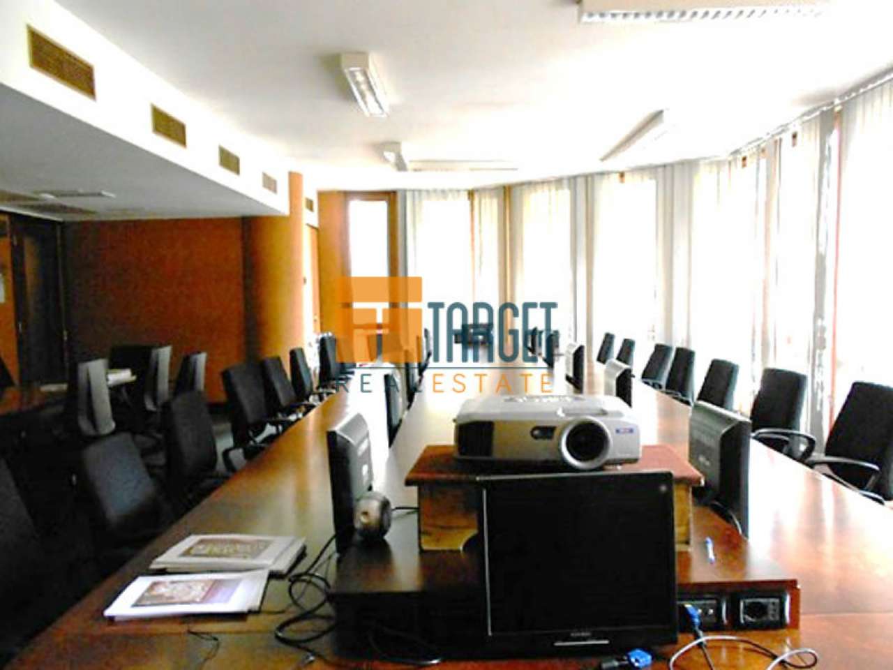  milano affitto quart: de angeli target-real-estate