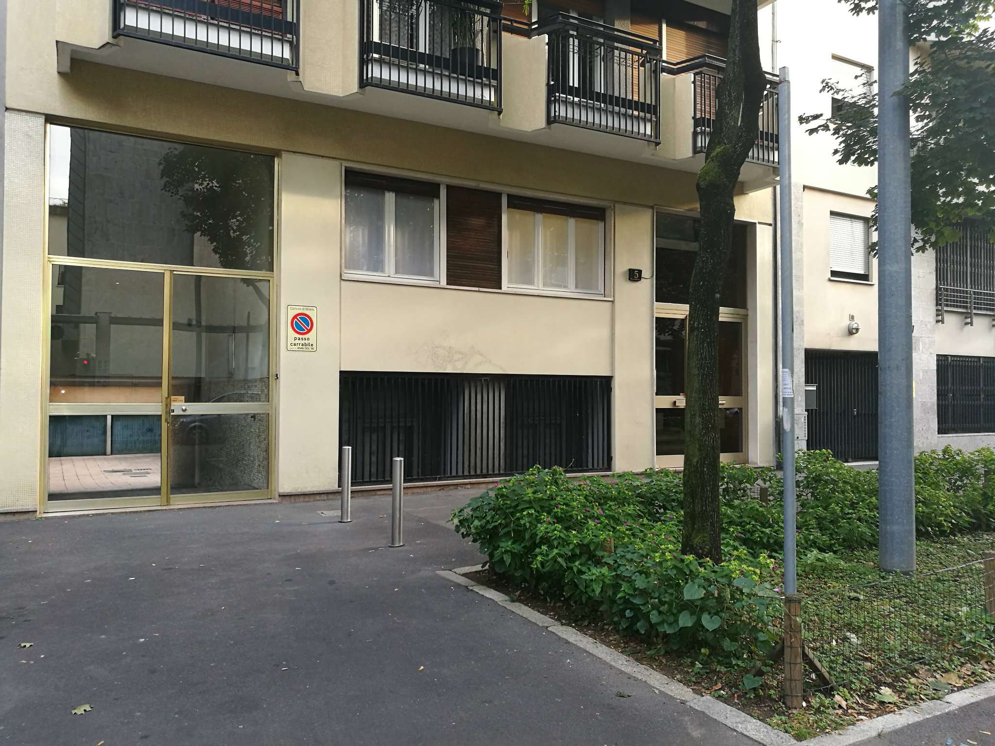  milano affitto quart: fiera domus-progetto-milano-srl