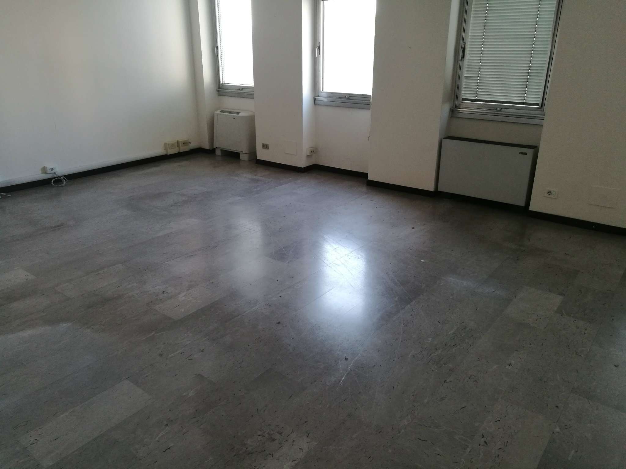 Ufficio - Loc.Com. MILANO affitto  ROMOLO Via La Spezia Domus Progetto Milano Srl