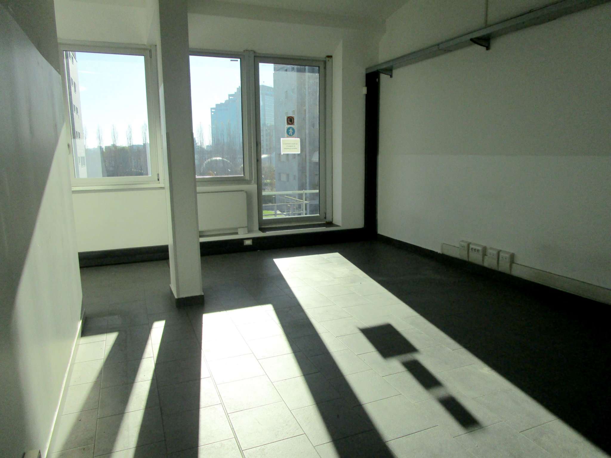 Ufficio - Loc.Com. MILANO affitto  ROMOLO savona STUDIO A.G. DI ANGELA GARLANDINI