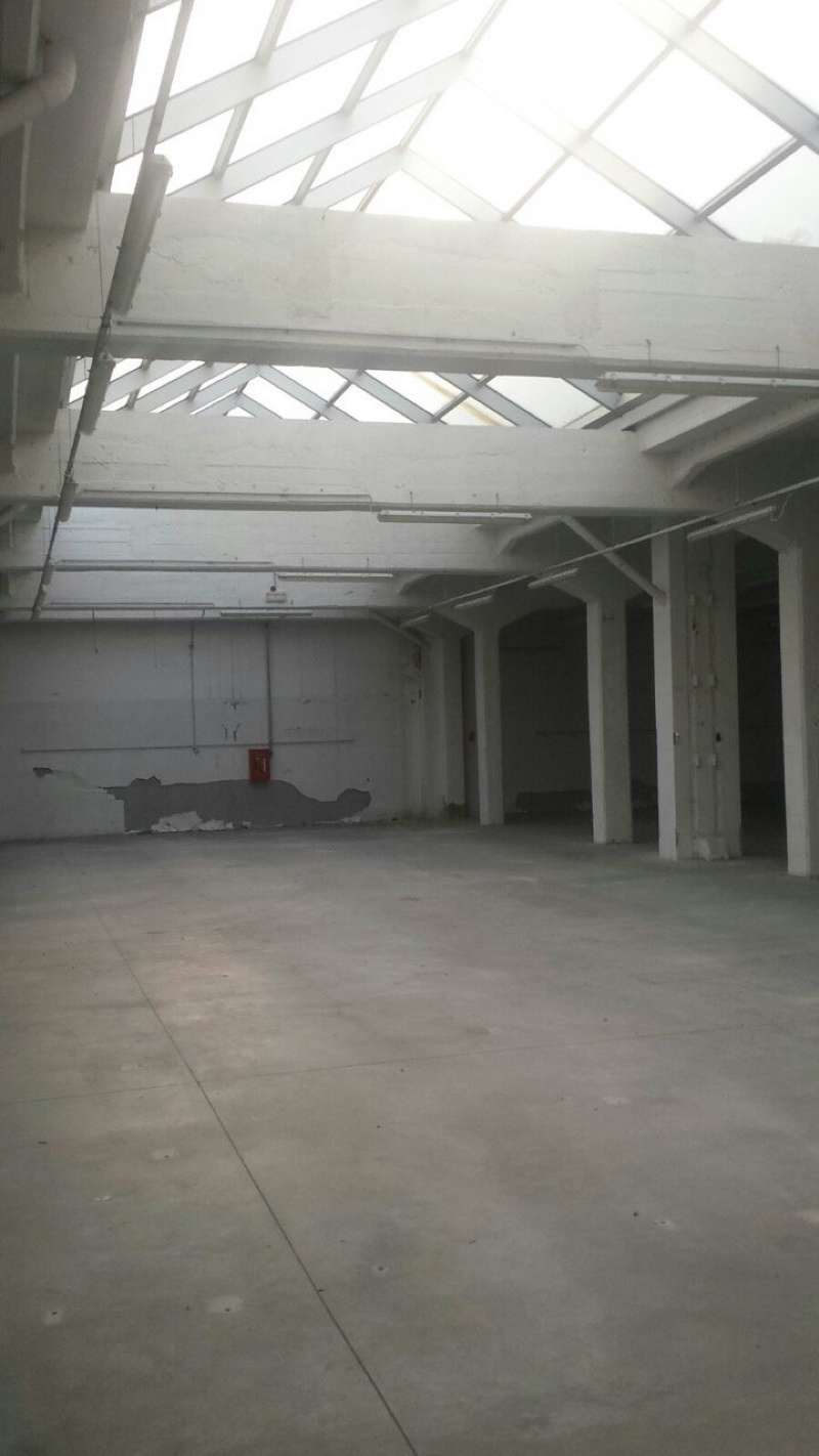 Capannoni (Tutti) MILANO vendita   Tucidide STUDIO A.G. DI ANGELA GARLANDINI