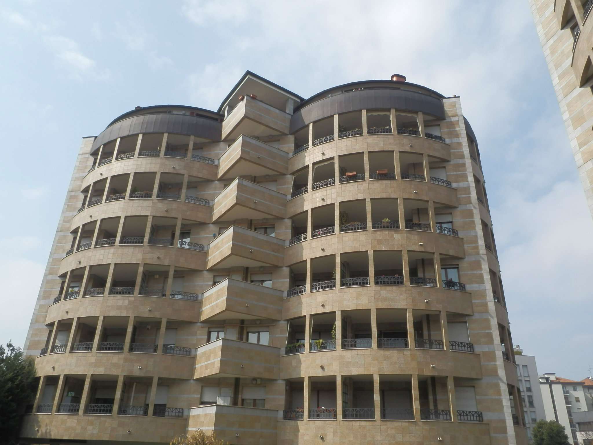 Appartamento MILANO vendita  CORVETTO Riva di Trento Casanova Studio Immobiliare