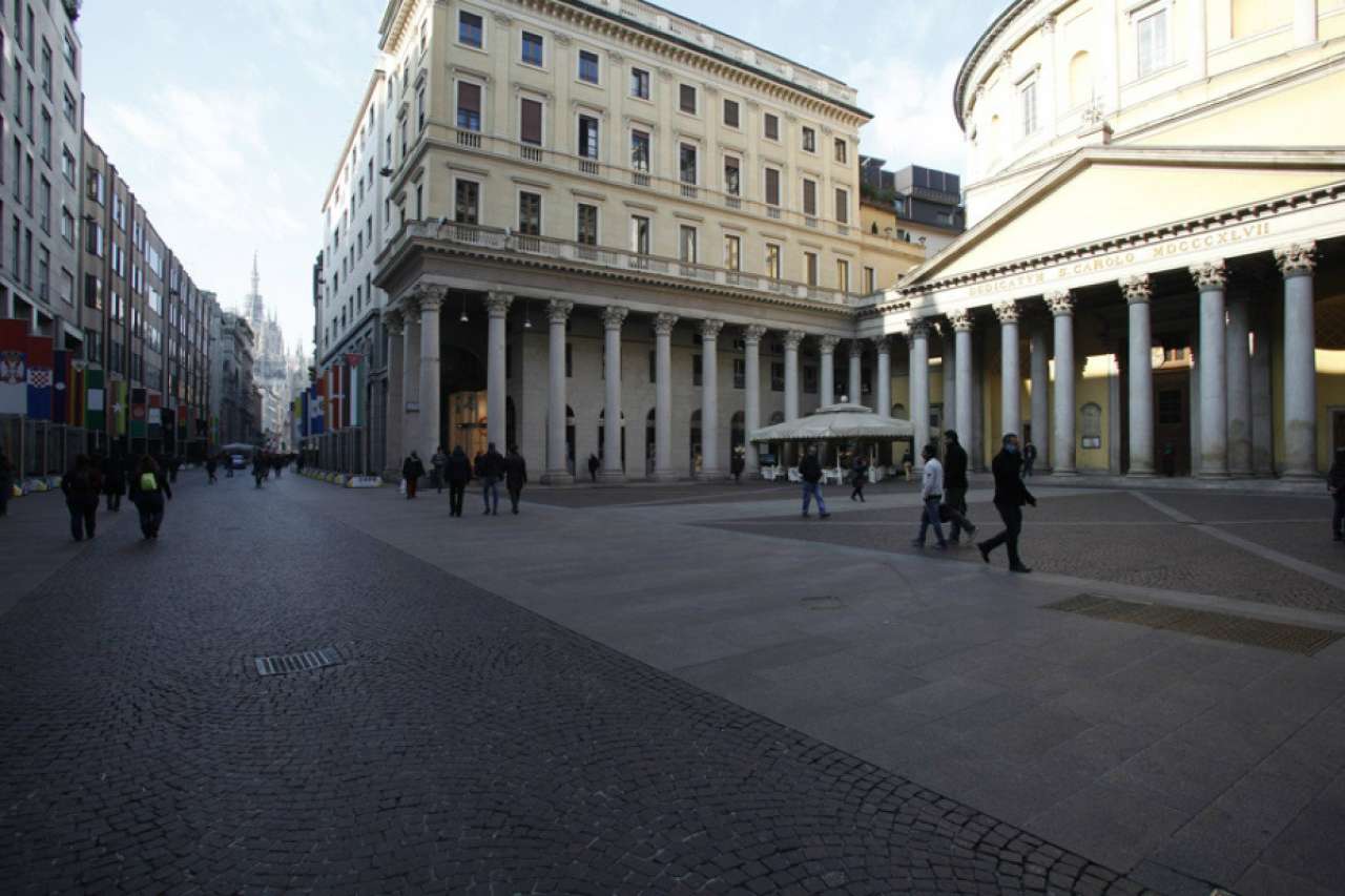 Negozio - Loc.Com. MILANO affitto  CENTRO STORICO san babila elena bassoli studio immobiliare