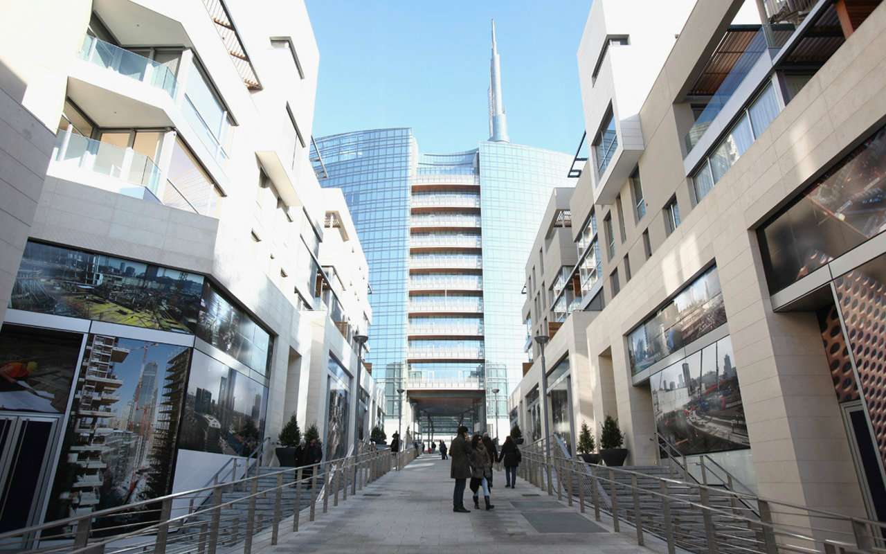 Show Room MILANO affitto  CENTRO STORICO de cristoforis elena bassoli studio immobiliare