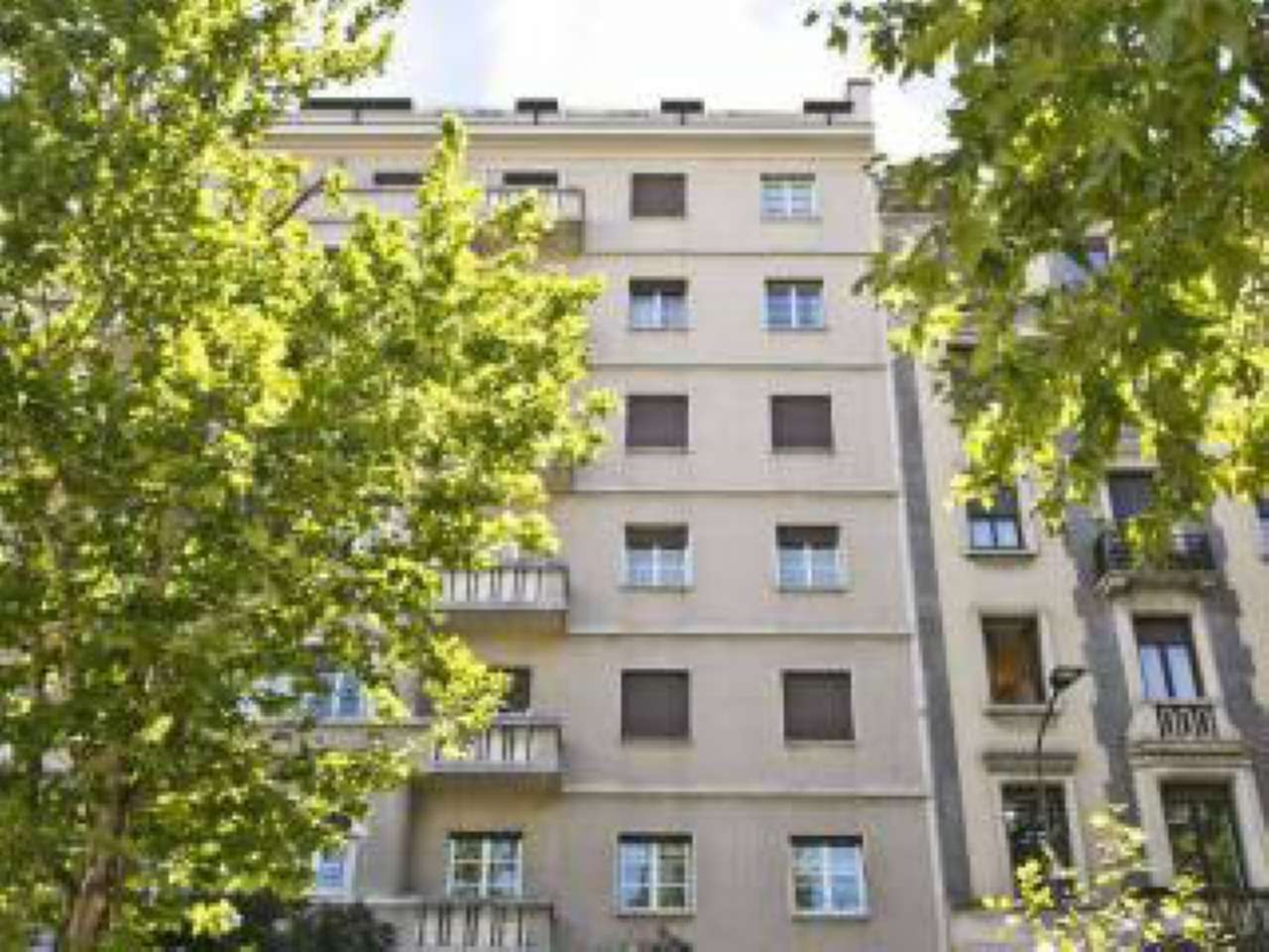  milano vendita quart: repubblica elena-bassoli-studio-immobiliare