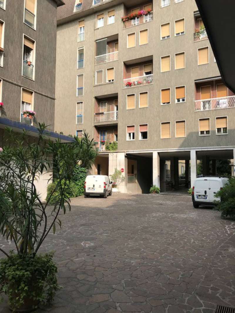 Ufficio - Loc.Com. MILANO affitto  V GIORNATE Passeroni L'IMMOBILIARE PIU'