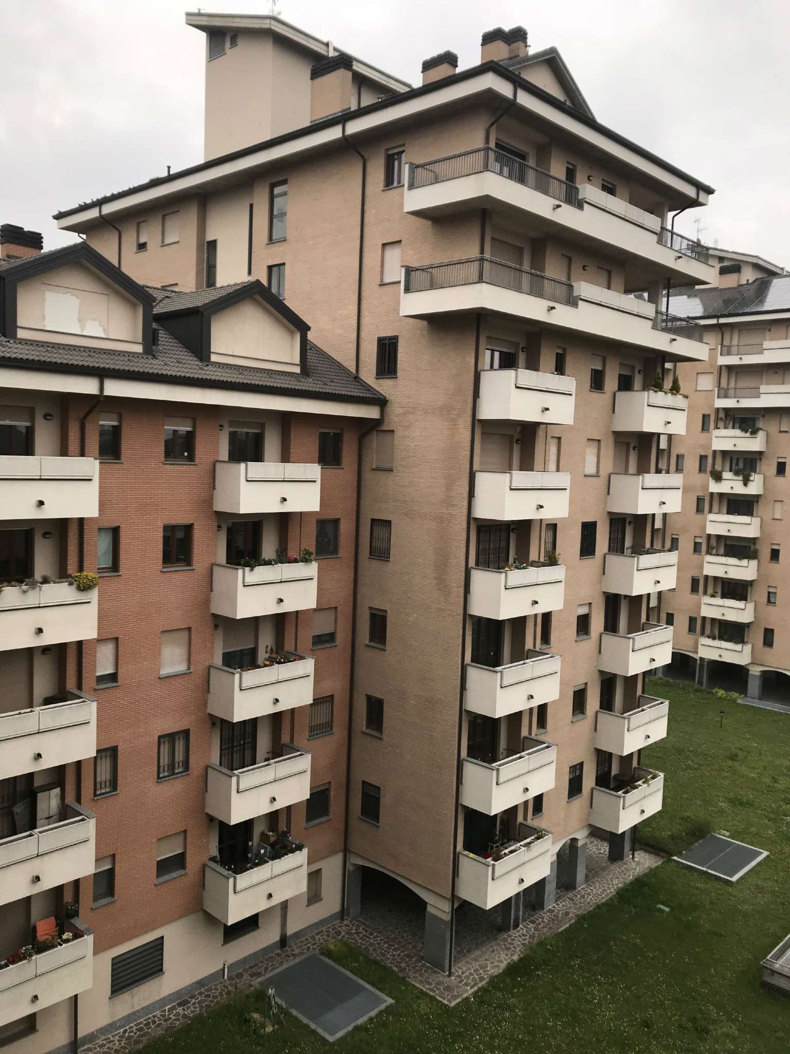  opera vendita quart:  l'immobiliare piu'