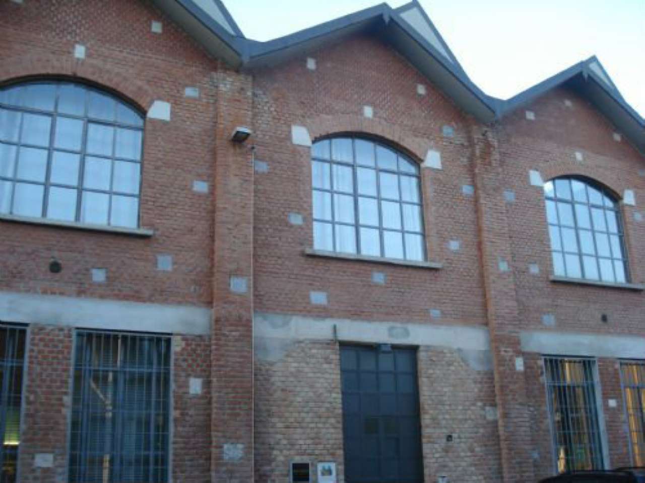  milano vendita quart: corvetto mq-servizi