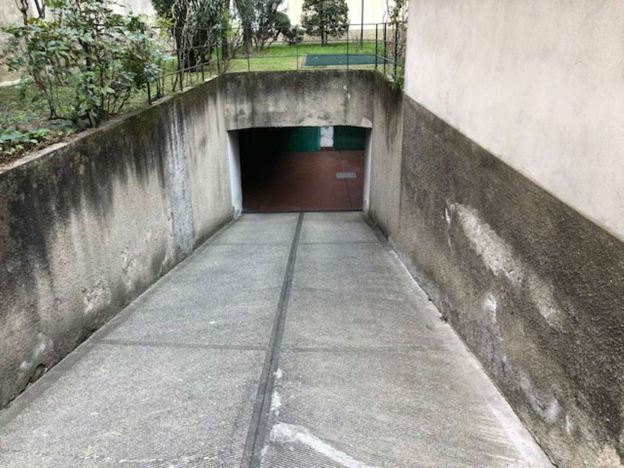 Box auto - Posto auto MILANO affitto  BUENOS AIRES  mq servizi