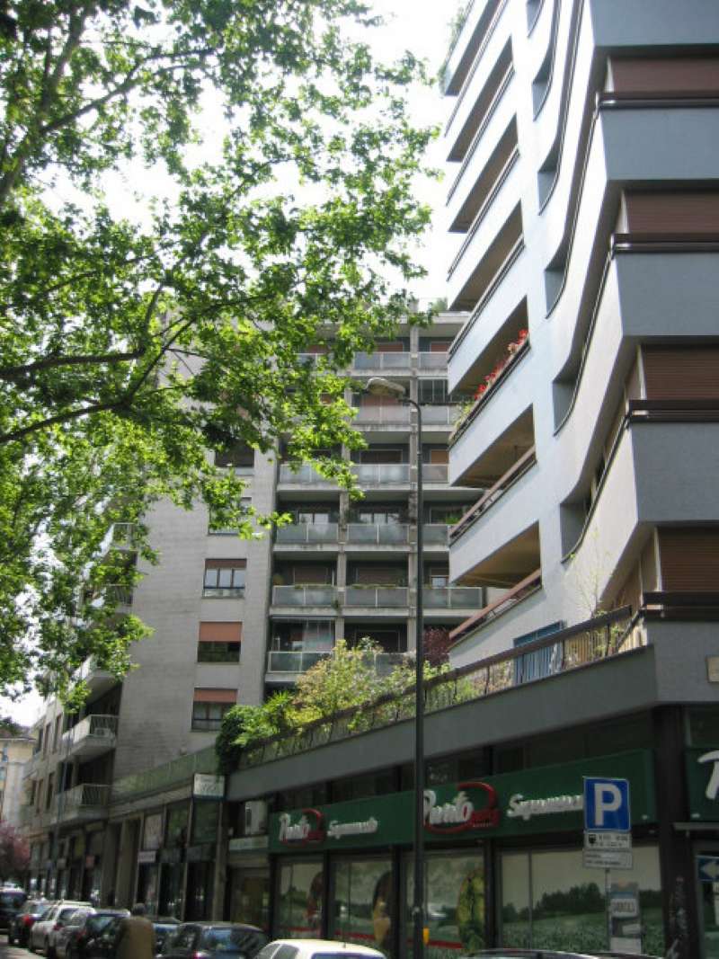  milano affitto quart:  mq-servizi